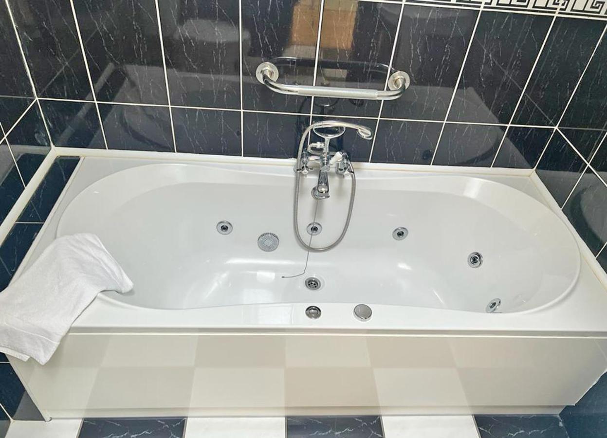 Castle Quay Homes By Trident Homes Holiday home